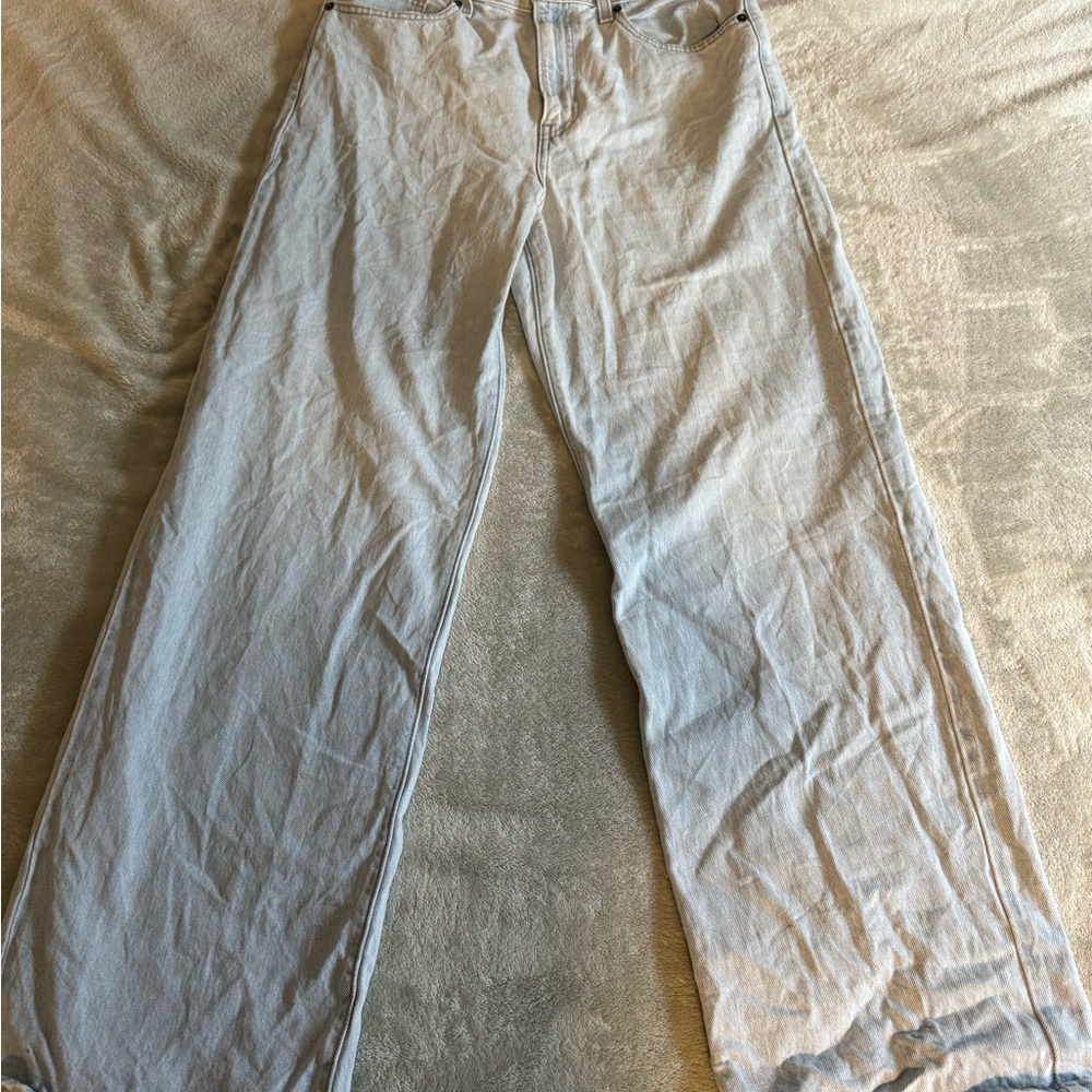 Women's Light Wash Jeans